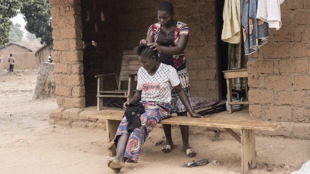 Le retour des filles soldats